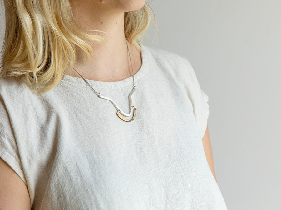 ALMA NECKLACE
